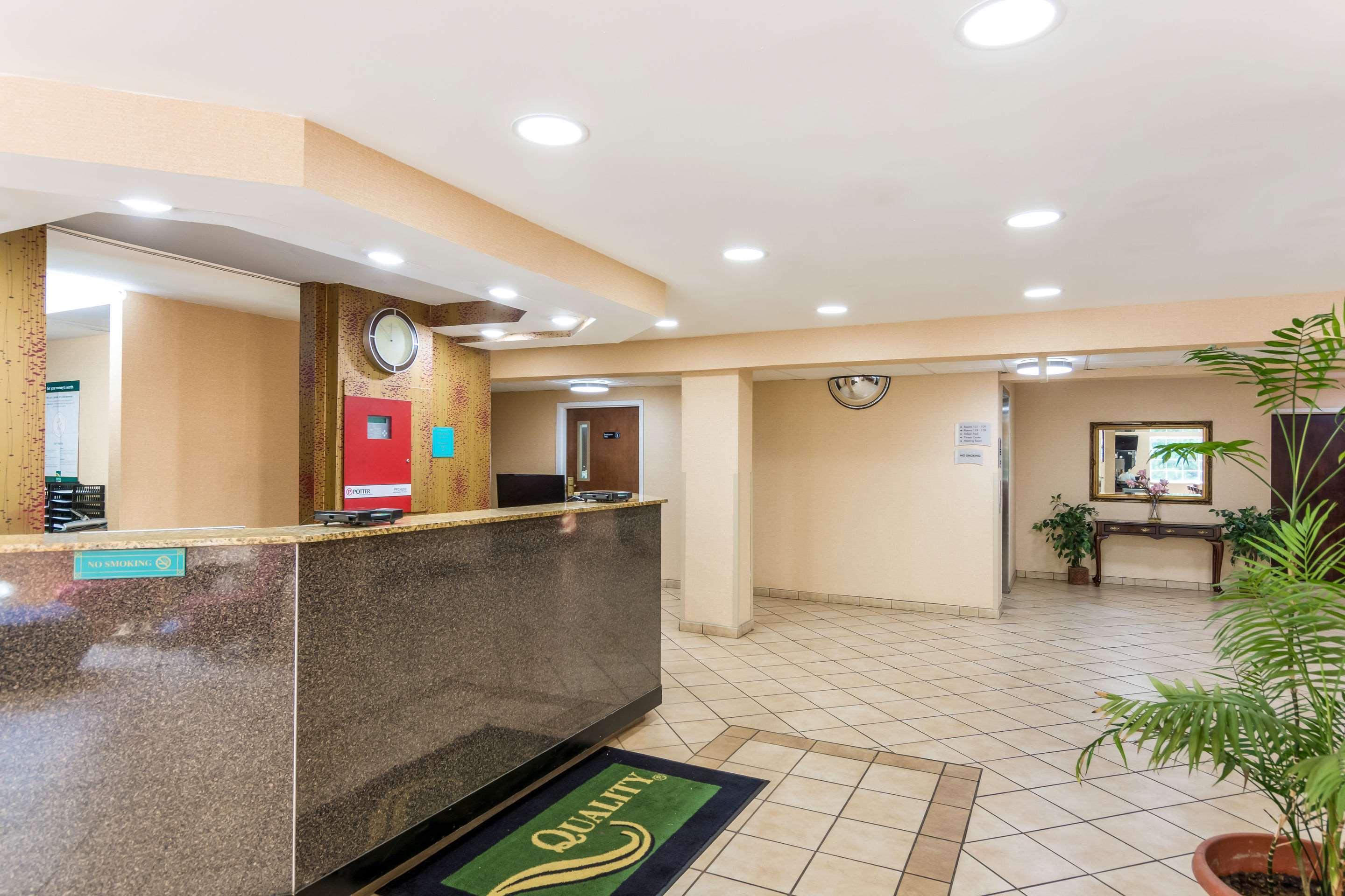Quality Inn Chester - South Richmond Exteriér fotografie