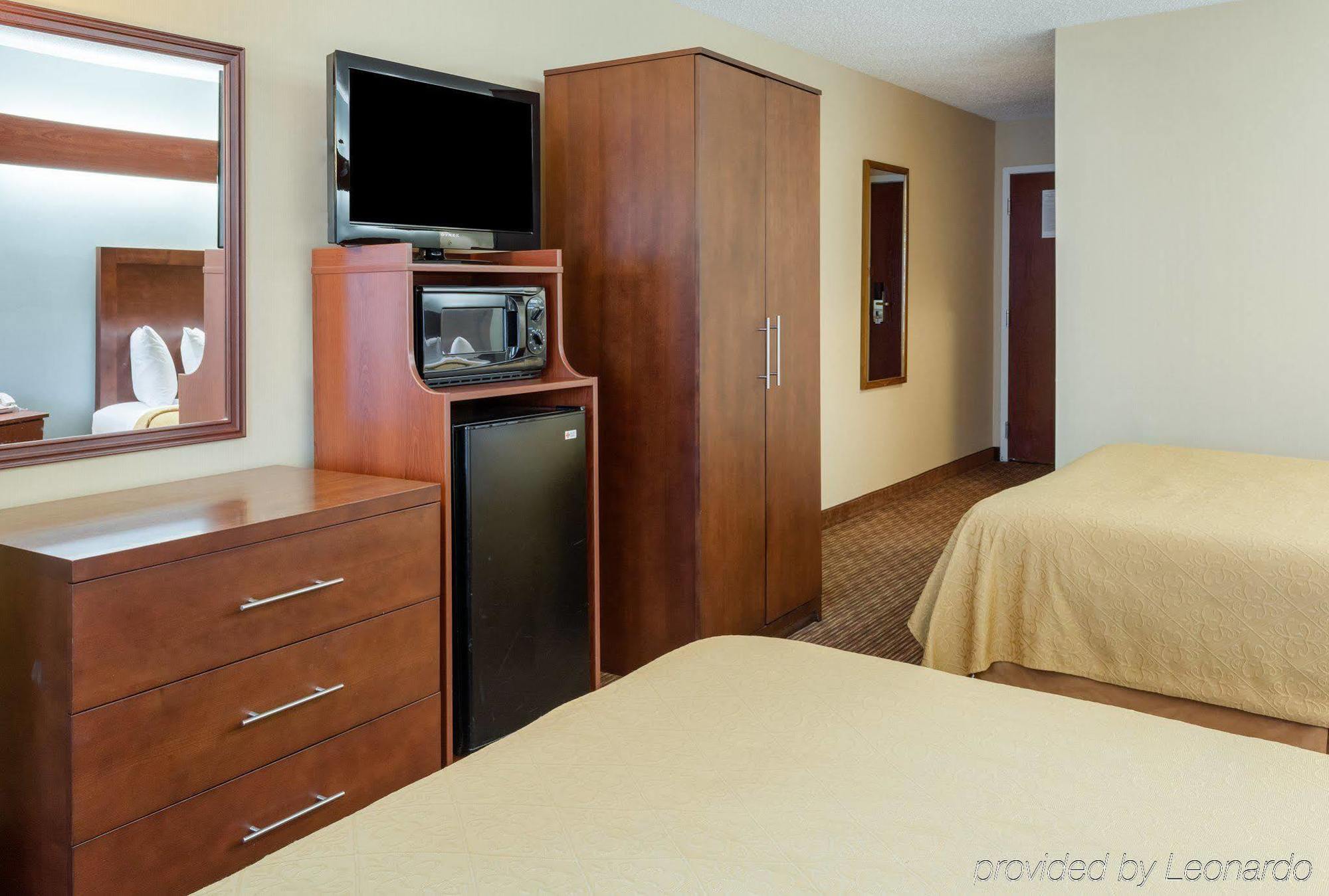 Quality Inn Chester - South Richmond Exteriér fotografie